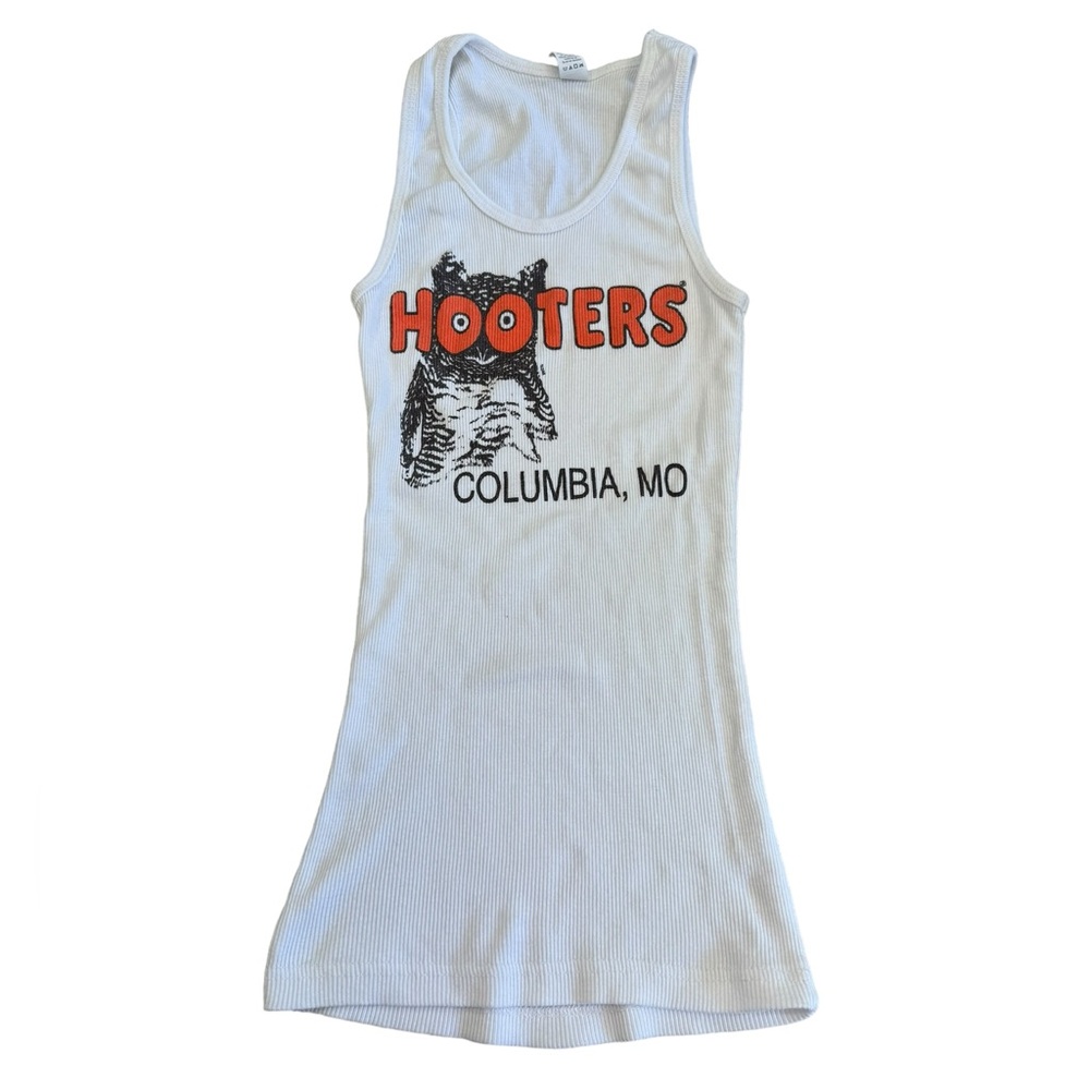 HOOTERS Columbia MO Missouri tank Size Large